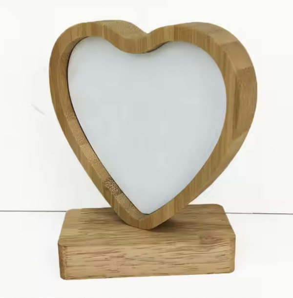 Wood Magnetic Frame - Diamond or Heart - Engraving included
